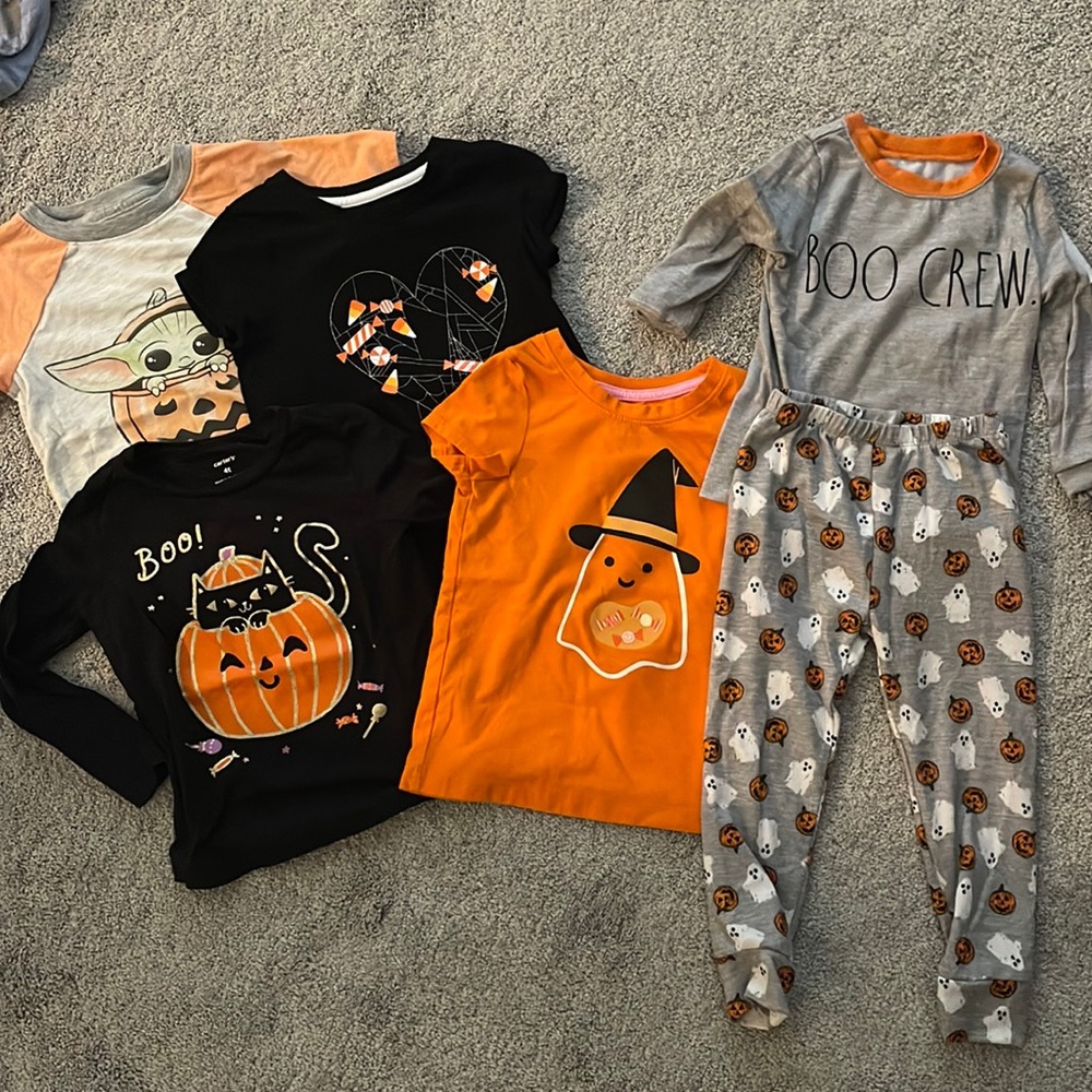 Size 4T Halloween bundle